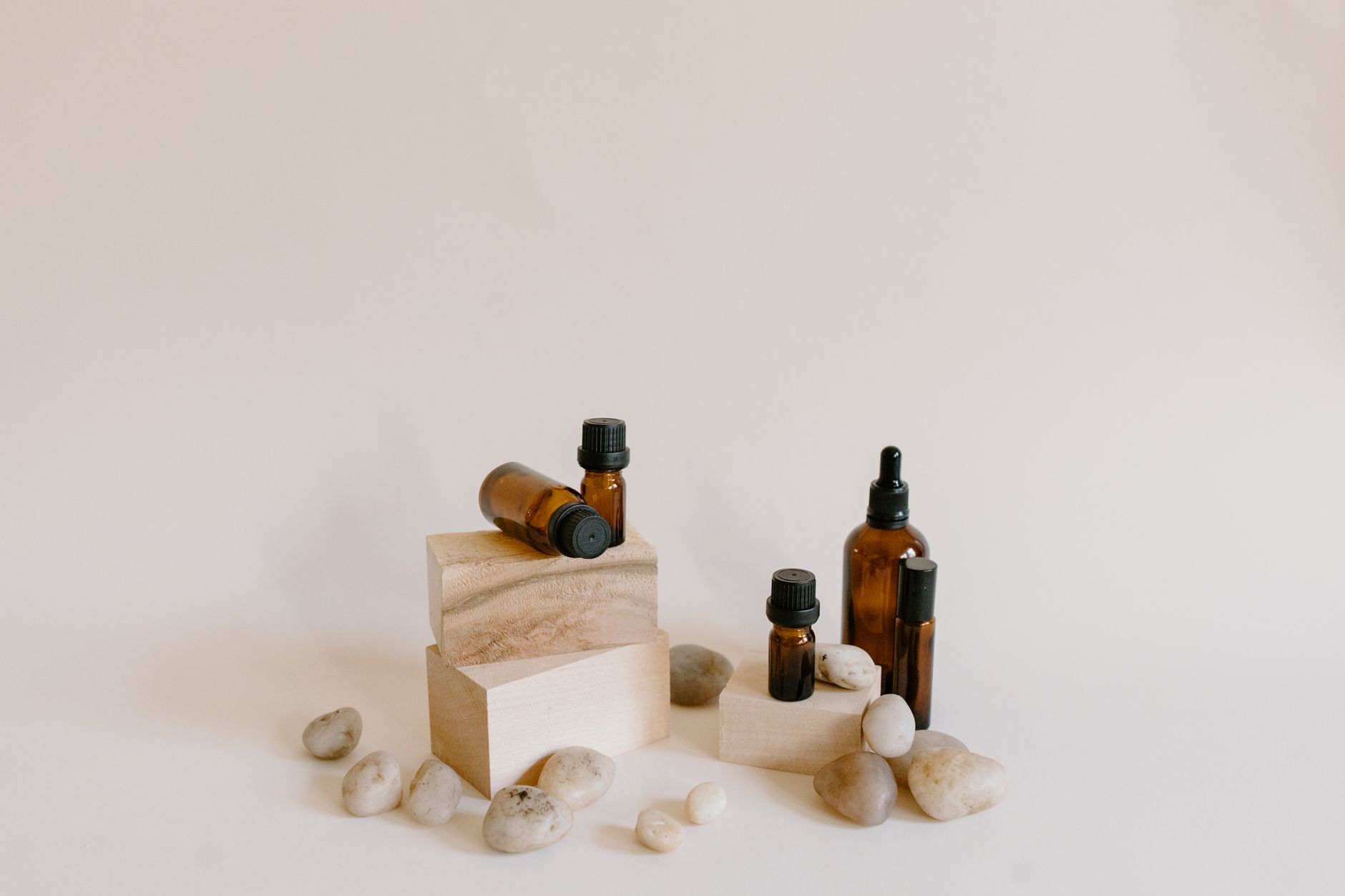 natural health products, essential oils, organic cosmetics