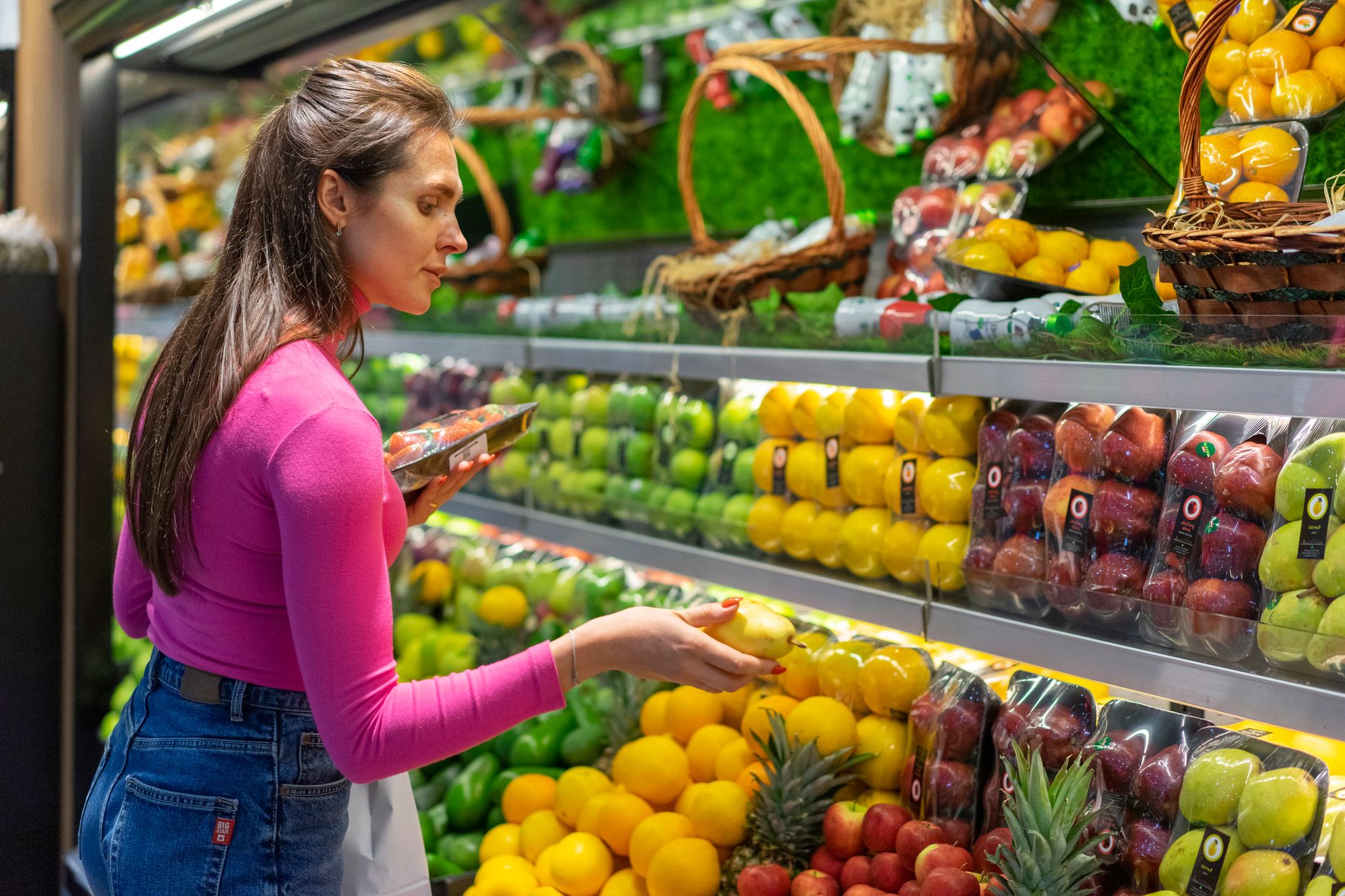 organic food grocery store aisle
